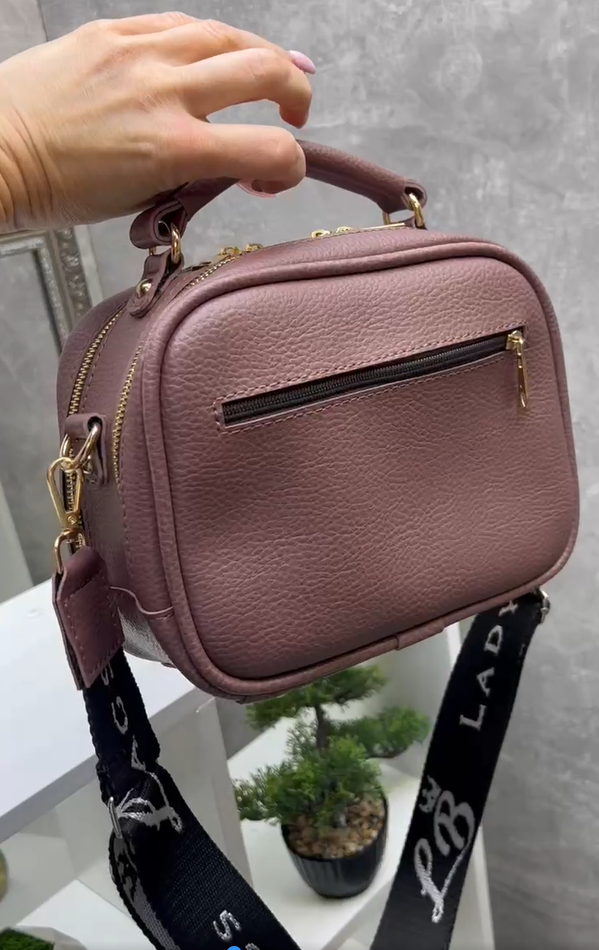 Сумка женская кросс-боди из экокожи с широко ремнем Темно-пудровый (2732414511) - фото 10