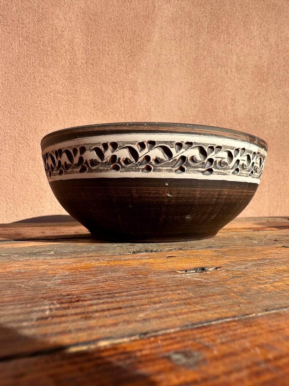 Салатник із червоної глини 1 л - фото 3