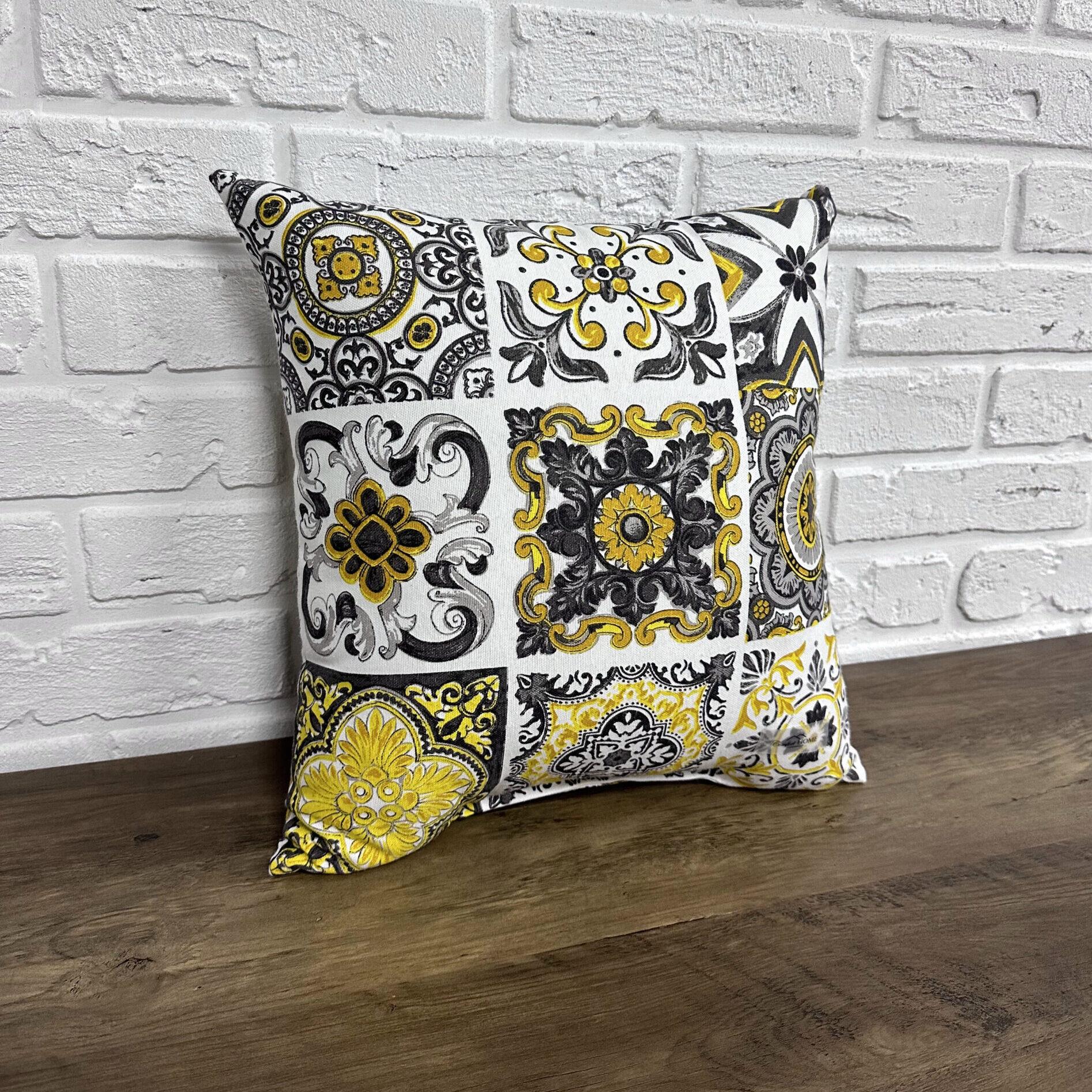 Подушка Comfort Home Abstraction 40х40 см