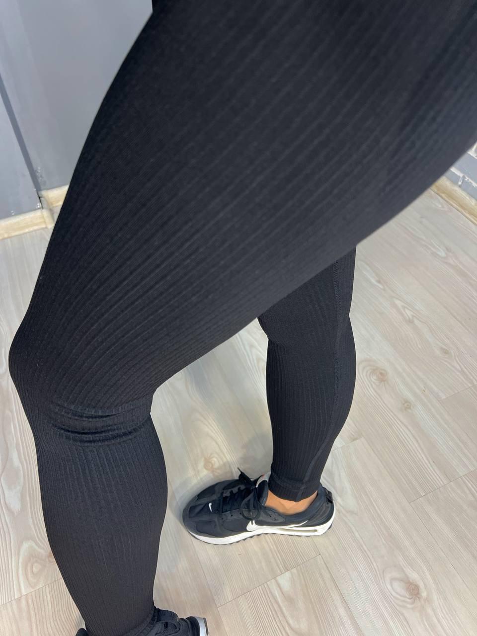 Лосины женские Kenalin 0923 рубчик широкий пояс эффект пуш-ап OS Черный (3228) - фото 8 Лосины женские Kenalin 0923 рубчик широкий пояс эффект пуш-ап OS Черный (3228) - фото 8