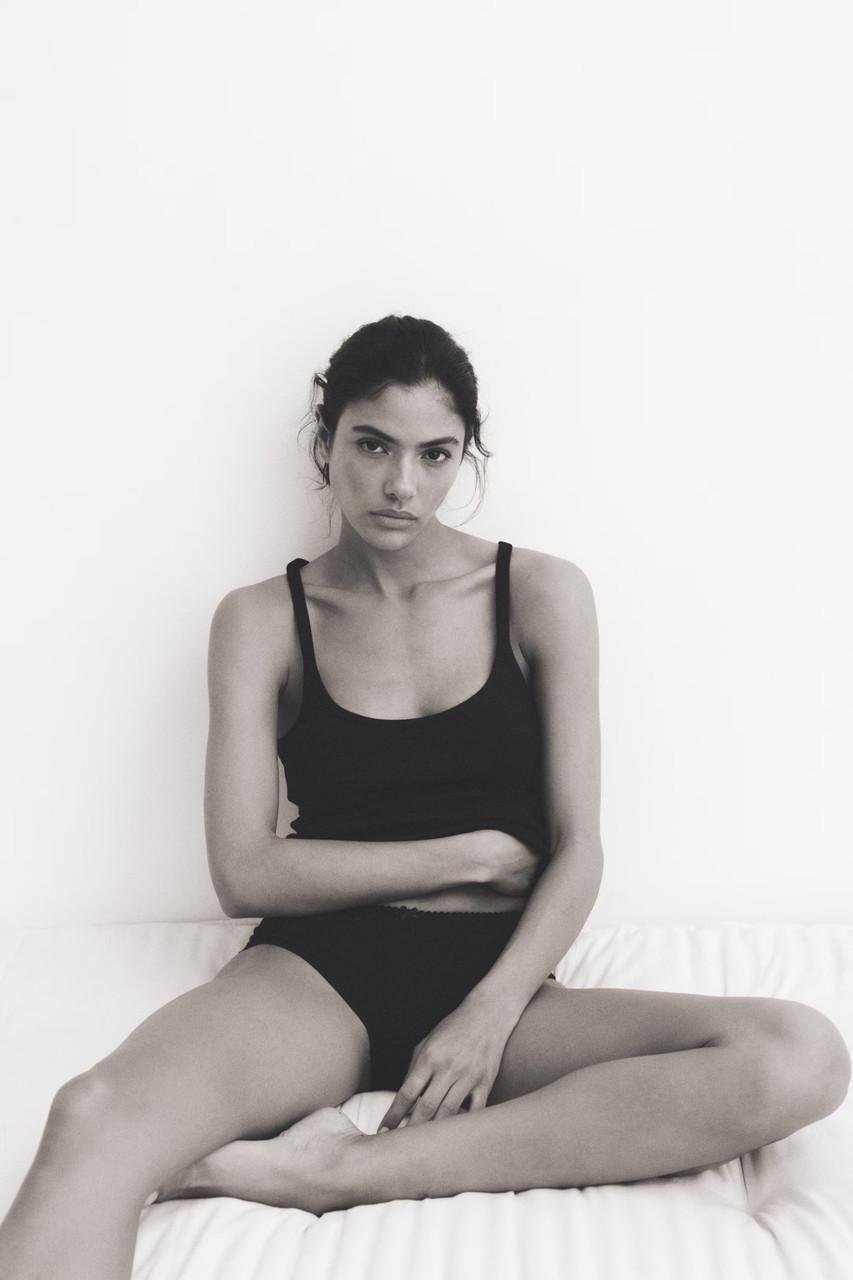 Трусы женские H&M Черный