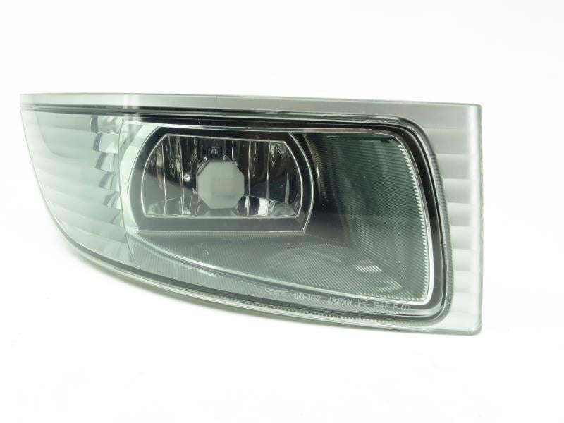 Фара противотуманная Лексус GX470 2003-2009 правая сторона (81211-60160)