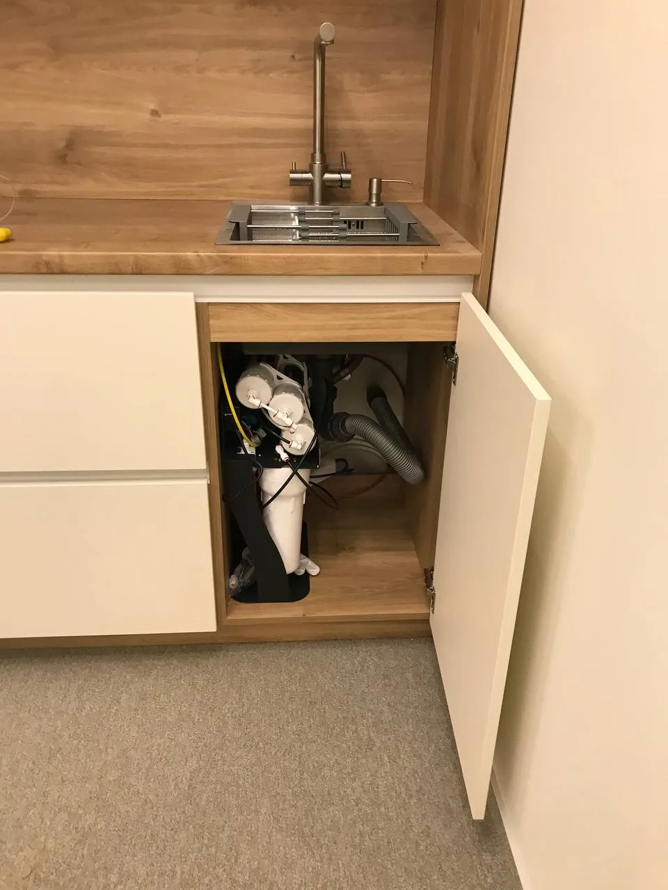 Фильтр обратного осмоса Ecosoft RObust MINI с 6 степенями очистки воды - фото 7