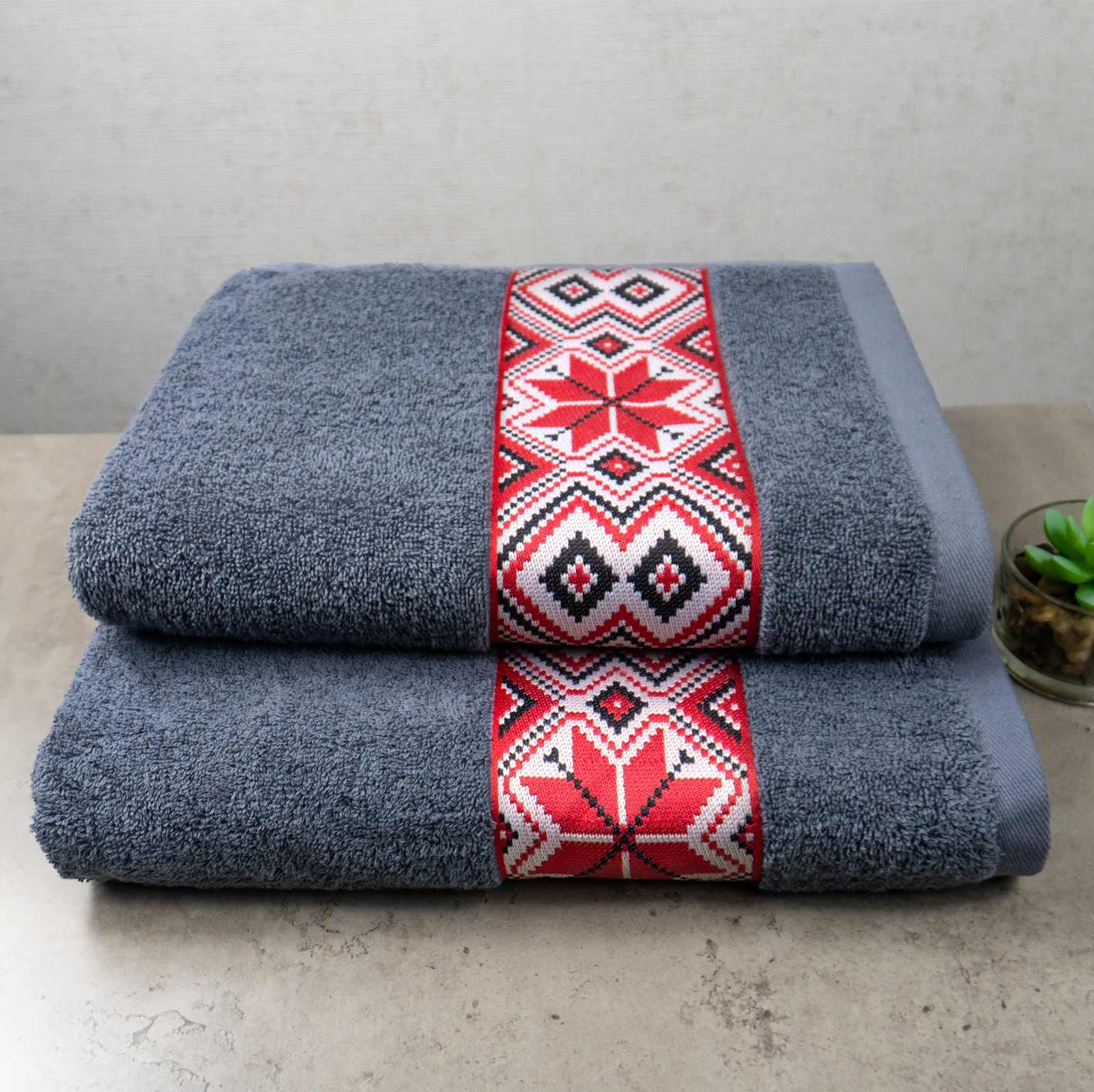 Комплект махровых полотенец GM Textile Ukrainian style с вышивкой 450 г/м2 50х90 см/70х140 см 2 шт. Серый (450-k2-Ukr-grey)