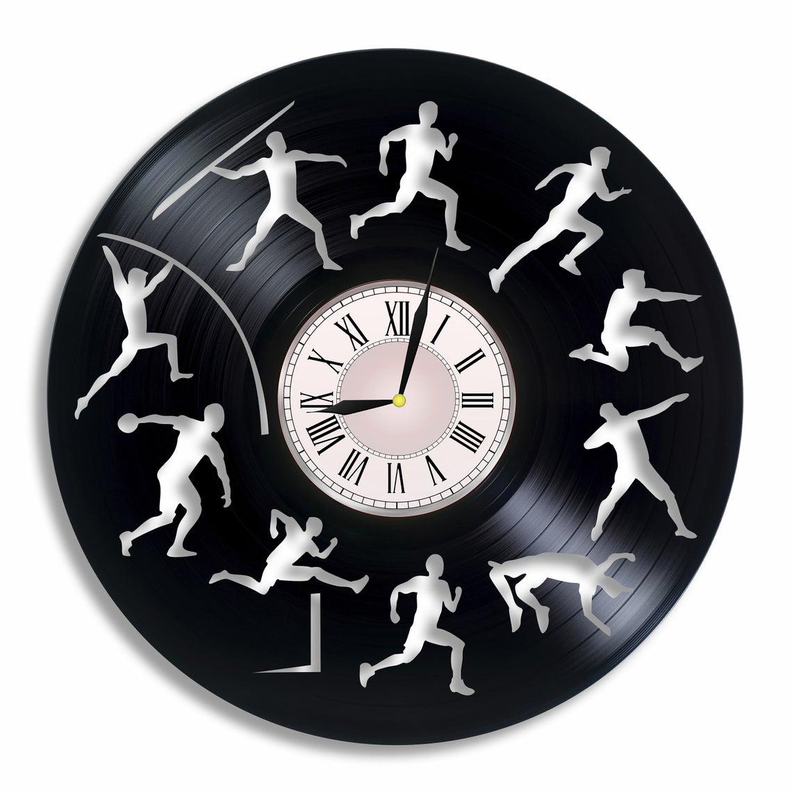 Часы настенные Многоборье 2383 из виниловой пластинки