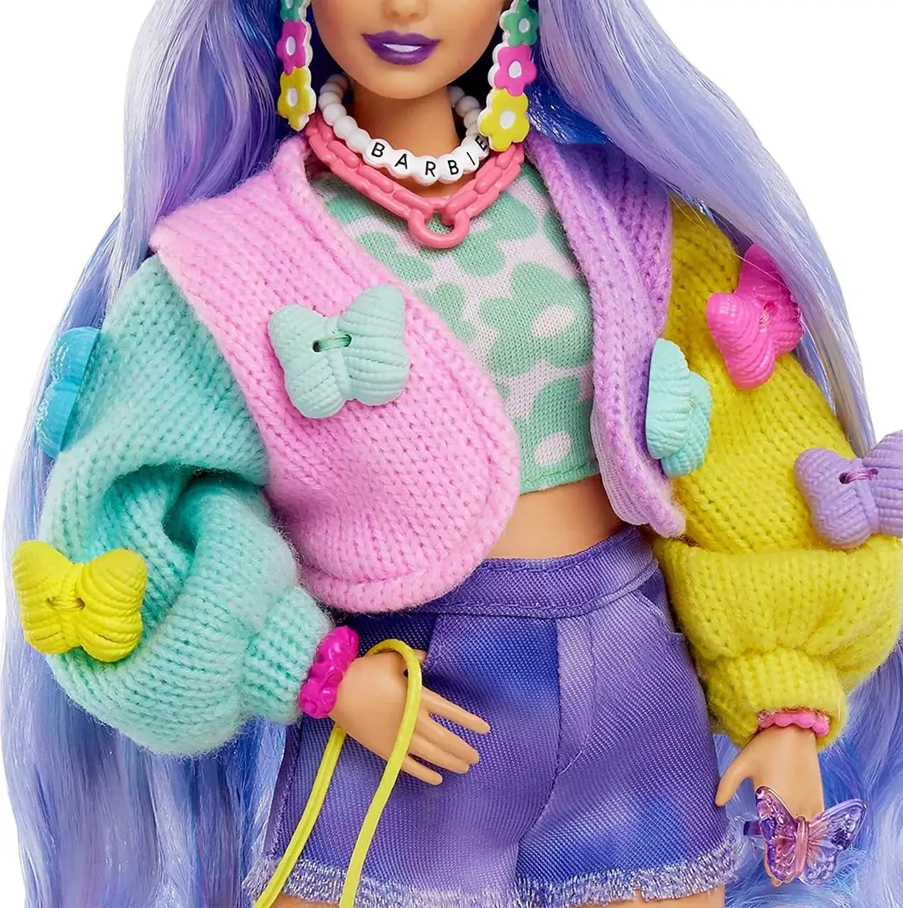 Лялька Barbie Extra #20 Fancy Doll with Pet Koala в кольоровому светрі (1814509250) - фото 4