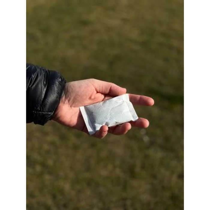 Набір туристичних грілок для рук хімічних BaseCamp Hand Warmer 10 пар (BCP 81200) - фото 7 Набір туристичних грілок для рук хімічних BaseCamp Hand Warmer 10 пар (BCP 81200) - фото 7