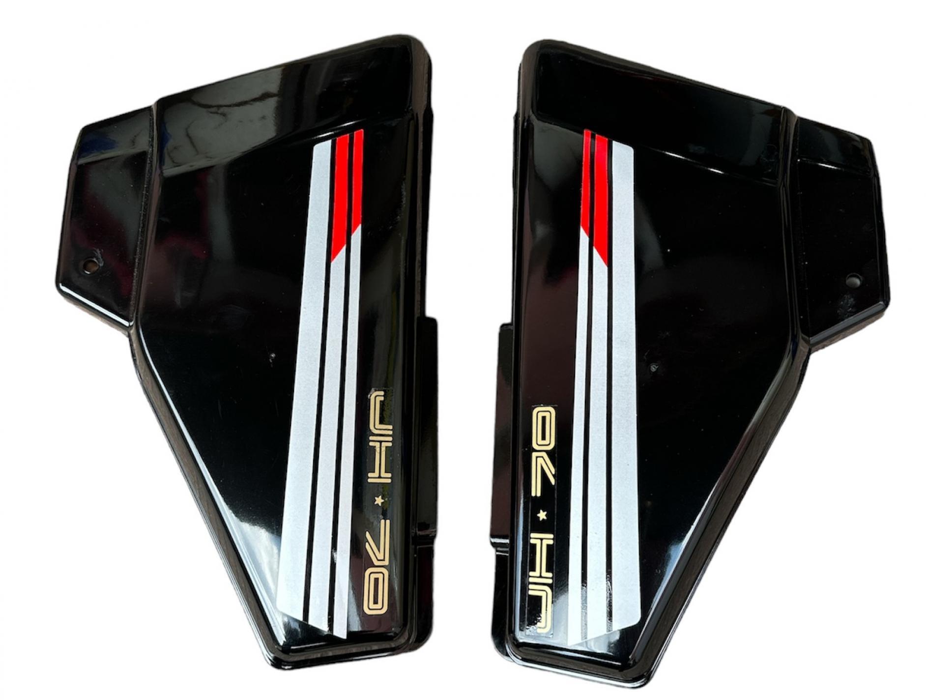 Боковий пластик бардачка VDK для Alpha Чорний (P-1460)