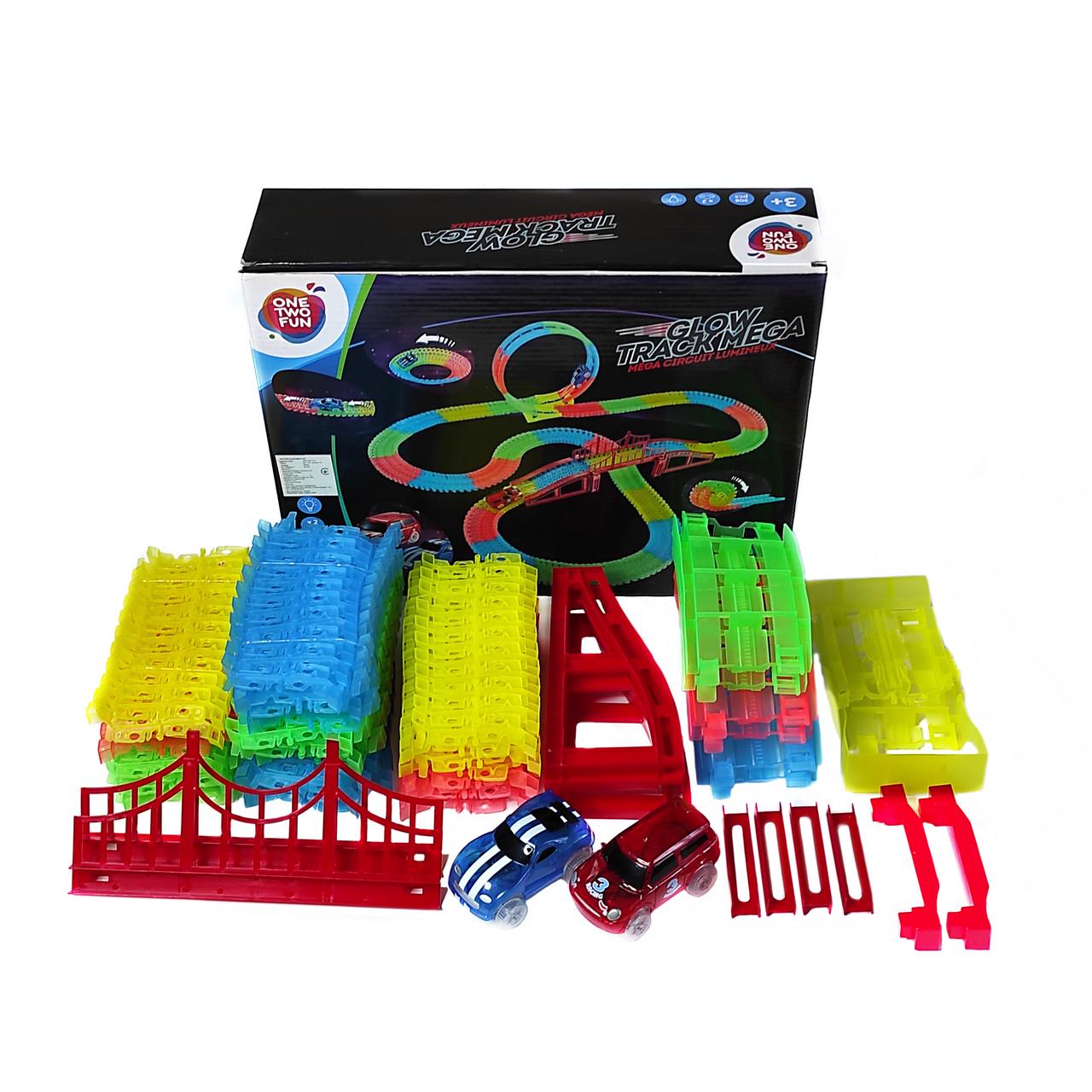 Автотрек One Two Fun Glow Track Mega 308 шт. (1774718556) Автотрек One Two Fun Glow Track Mega 308 шт. (1774718556)