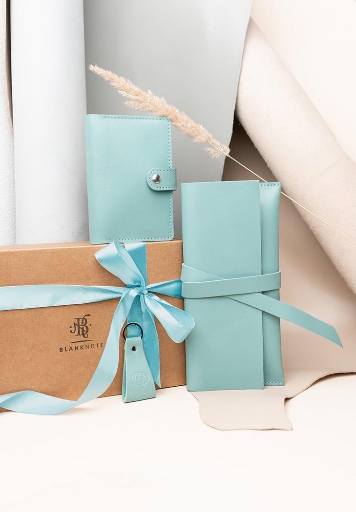 Набор кожаных аксессуаров для путешественника Тиффани (A-026297)