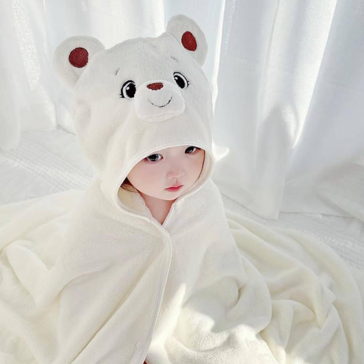 Полотенце-уголок мягкое Koloco детское с капюшоном банное (42361) - фото 3 Полотенце-уголок мягкое Koloco детское с капюшоном банное (42361) - фото 3