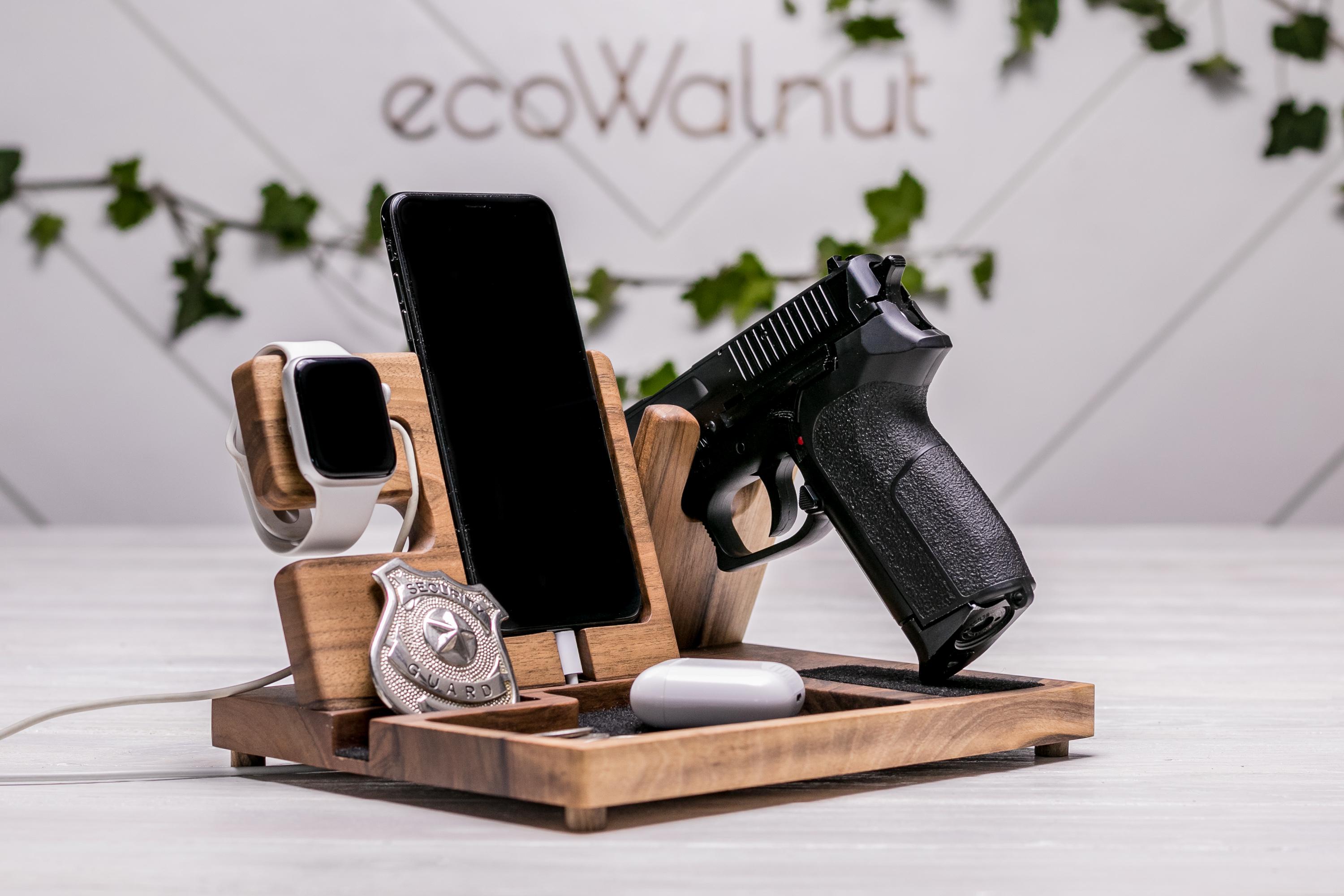 Органайзер іменний EcoWalnut для пістолета/iPhone та годинника шефу чоловікові (EW-43.2) - фото 6