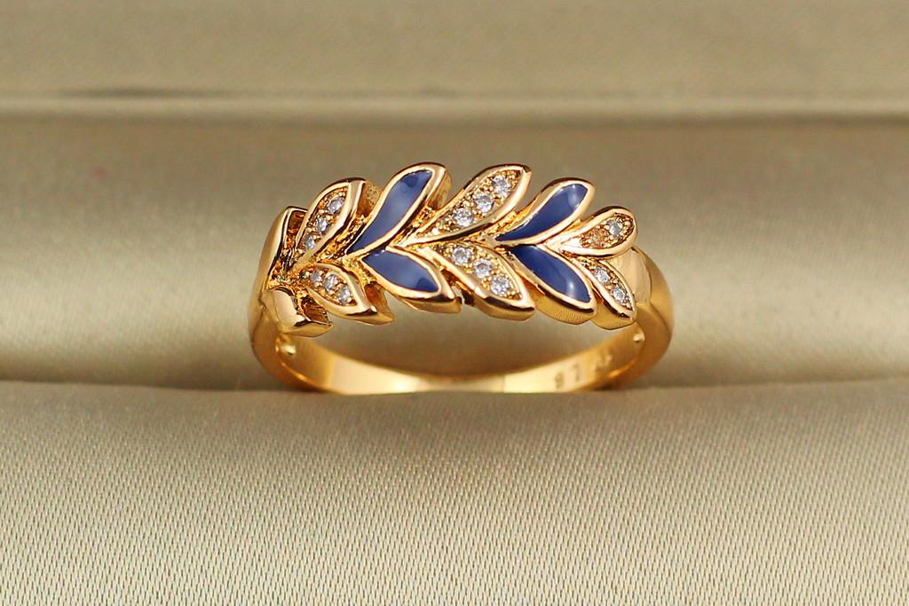 Кольцо Xuping Jewelry Лавровая ветвь с фиолетовой глазурью р. 18 Золотистый Кольцо Xuping Jewelry Лавровая ветвь с фиолетовой глазурью р. 18 Золотистый