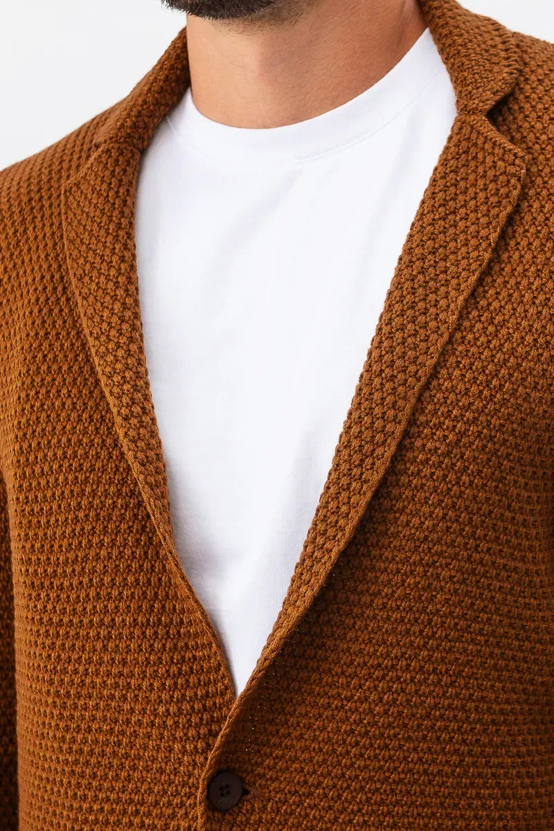 Піджак трикотажний на двух ґудзиках SVTR р. 54 Коричневий (398) - фото 3 Піджак трикотажний на двух ґудзиках SVTR р. 54 Коричневий (398) - фото 3