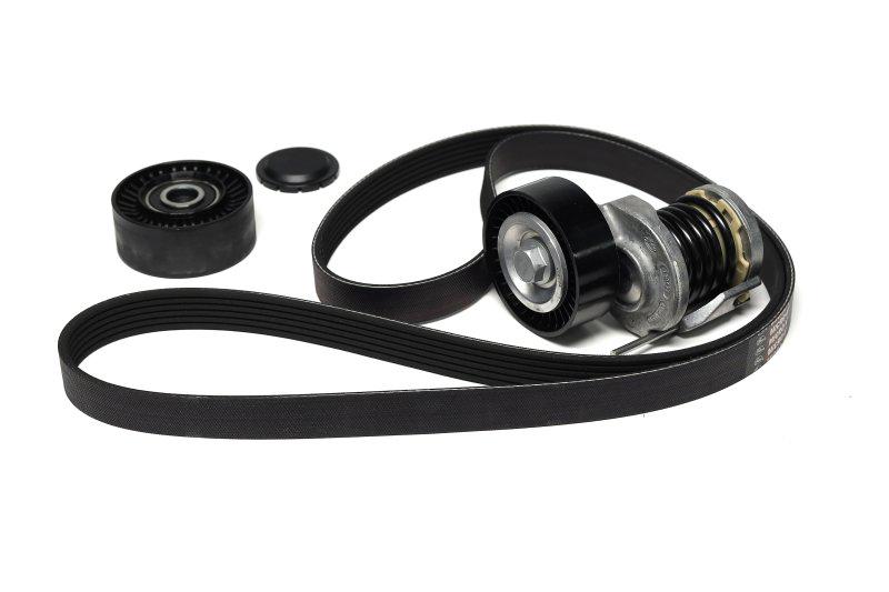 Комплект ремней поликлиновых GATES (K016PK1613) Комплект ремней поликлиновых GATES (K016PK1613)