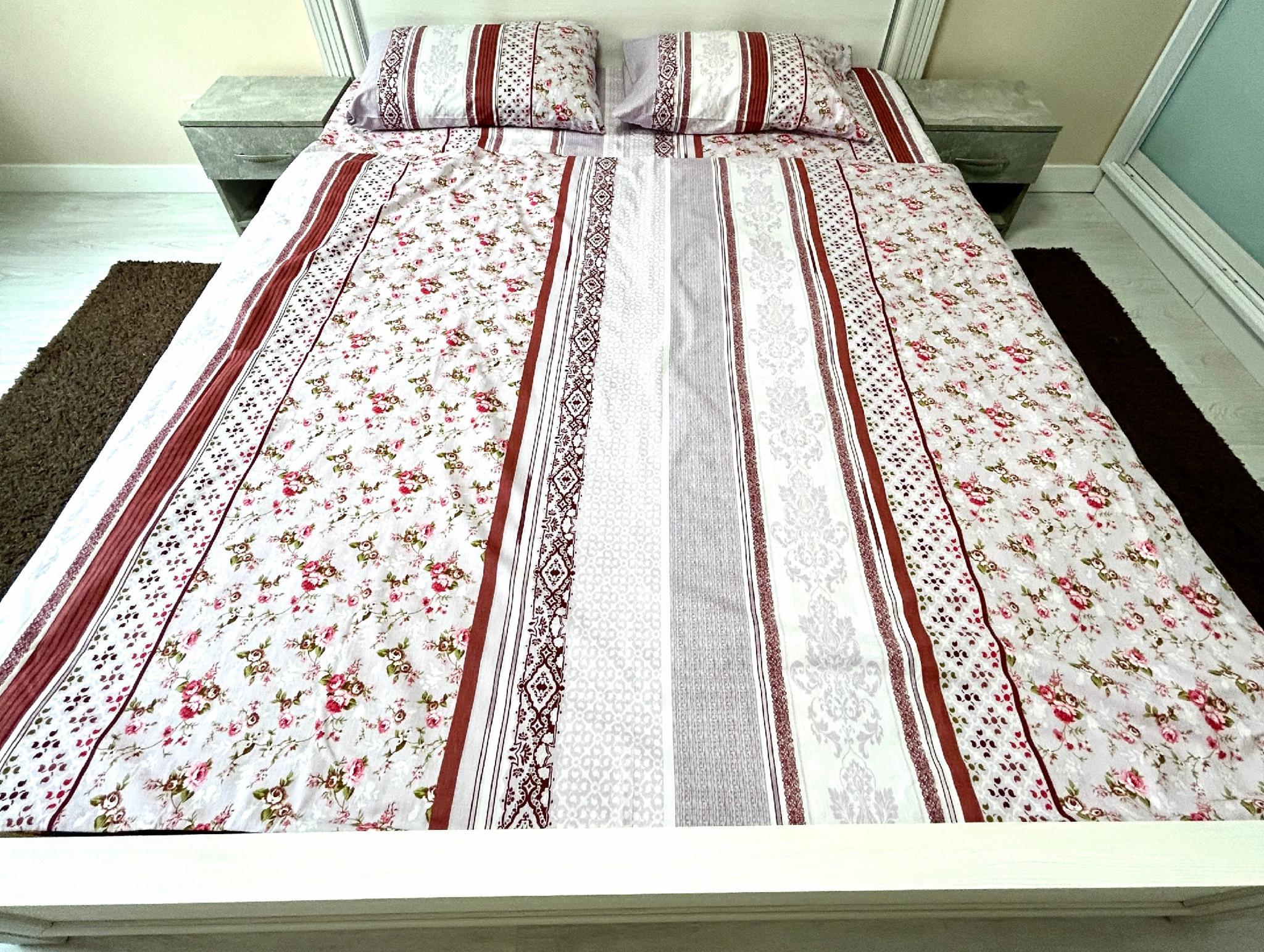 Комплект постільної білизни Roses and stripes сімейний ранфорс 200х220 см (R-1880/С/WP)