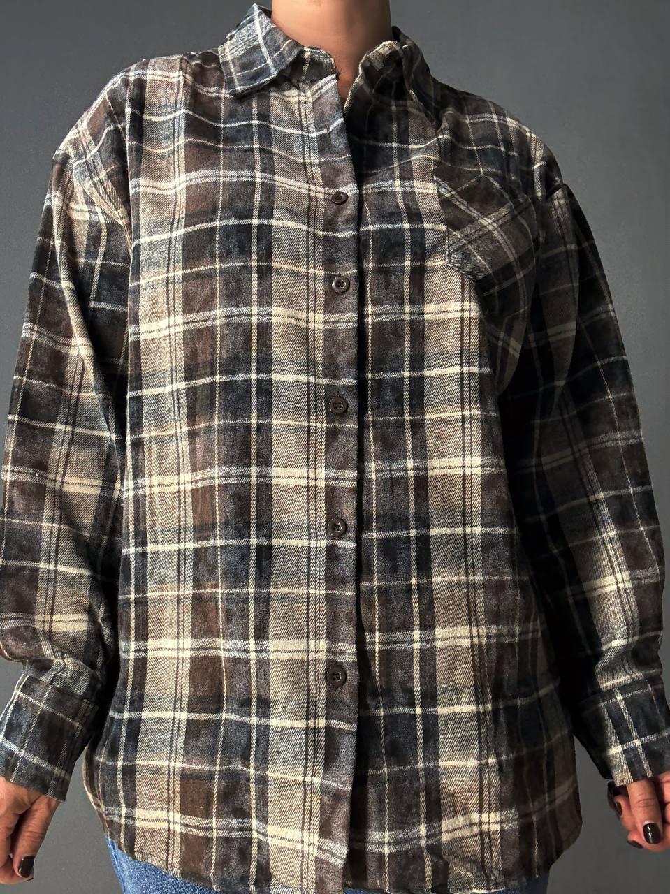 Сорочка жіноча YZY 7765 в клітинку оверсайз широка варена OS Темно-коричневий (4918) - фото 6 Сорочка жіноча YZY 7765 в клітинку оверсайз широка варена OS Темно-коричневий (4918) - фото 6