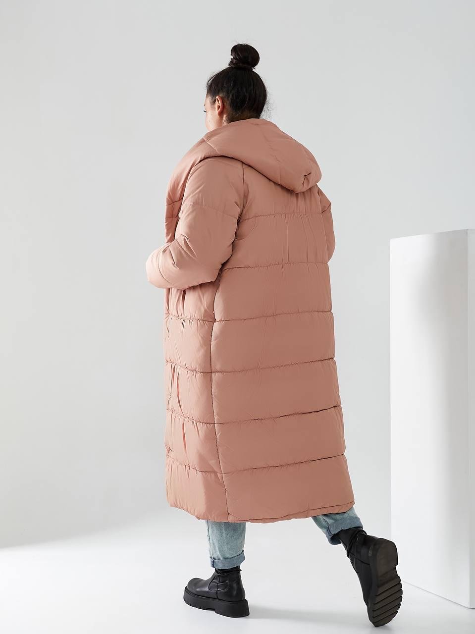 Пальто-пуховик довге на кнопках Аiza А521 р. 42-44 Персиковий/Бежевий - фото 2 Пальто-пуховик довге на кнопках Аiza А521 р. 42-44 Персиковий/Бежевий - фото 2