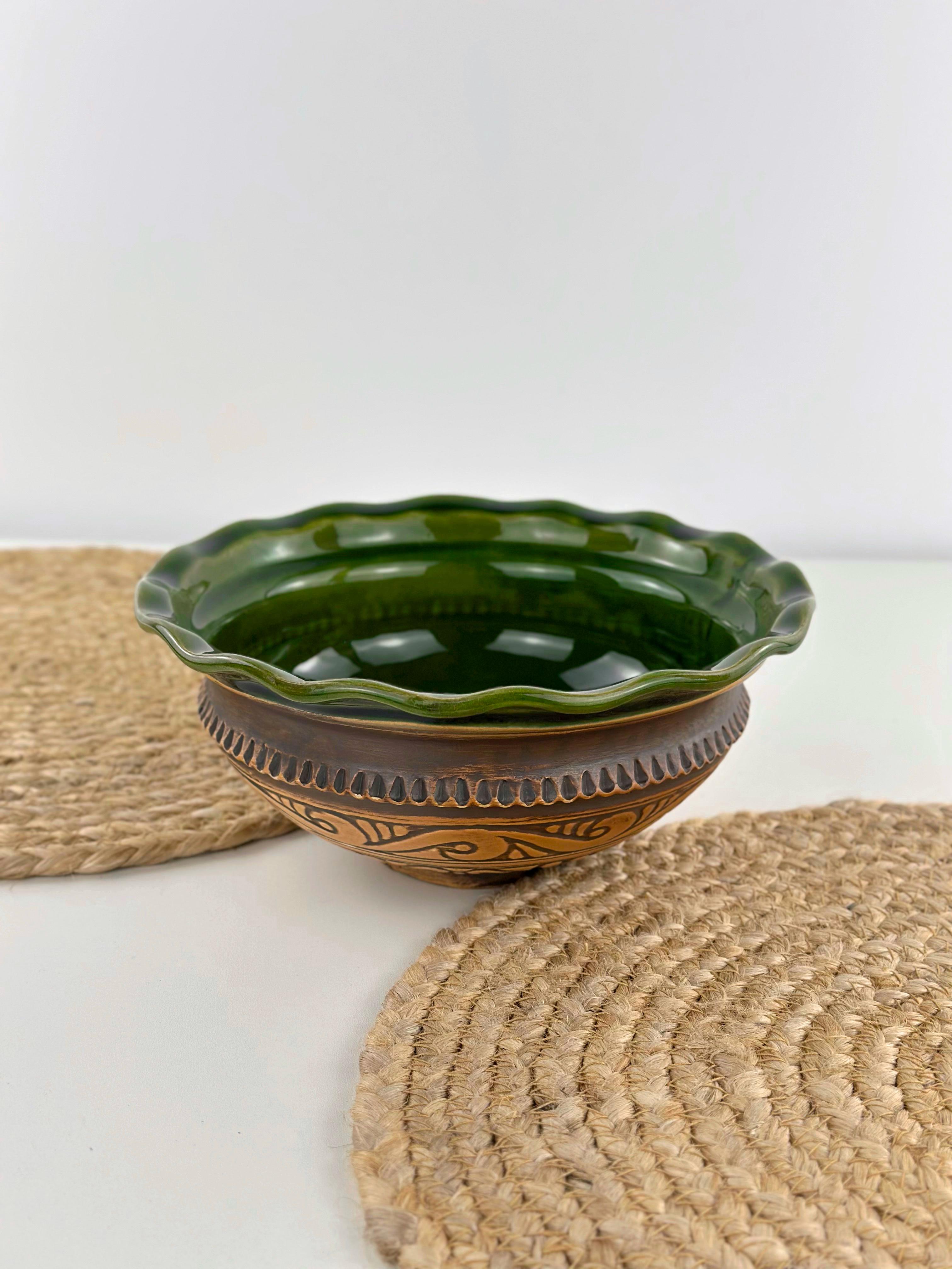 Миска-хвиля глиняна Гражда 1,2 л Коричневий (17018-2)