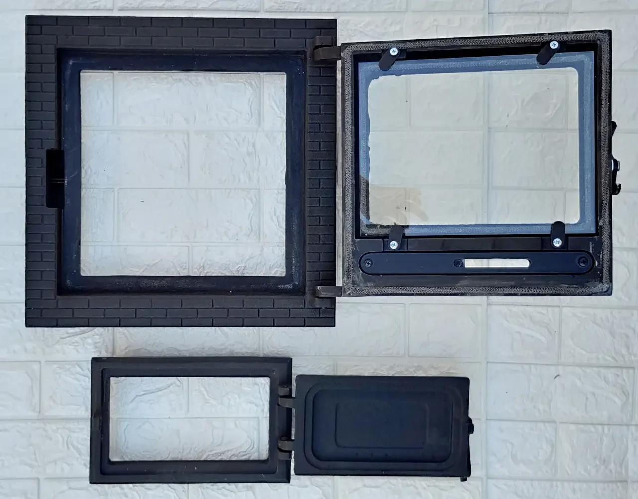 Дверки чавунні для каміна з термостійким склом і регулятором піддуву 40х40 см та піддувальні 16x26 см - фото 2 Дверки чавунні для каміна з термостійким склом і регулятором піддуву 40х40 см та піддувальні 16x26 см - фото 2