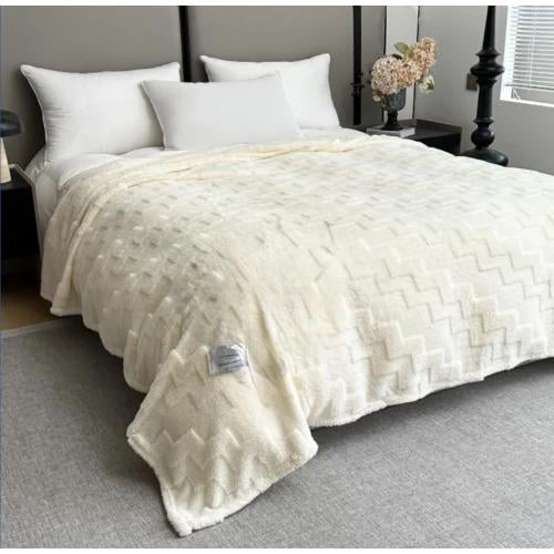 Плед двуспальный в подарочной сумке 150х200 см Молочный (6482)