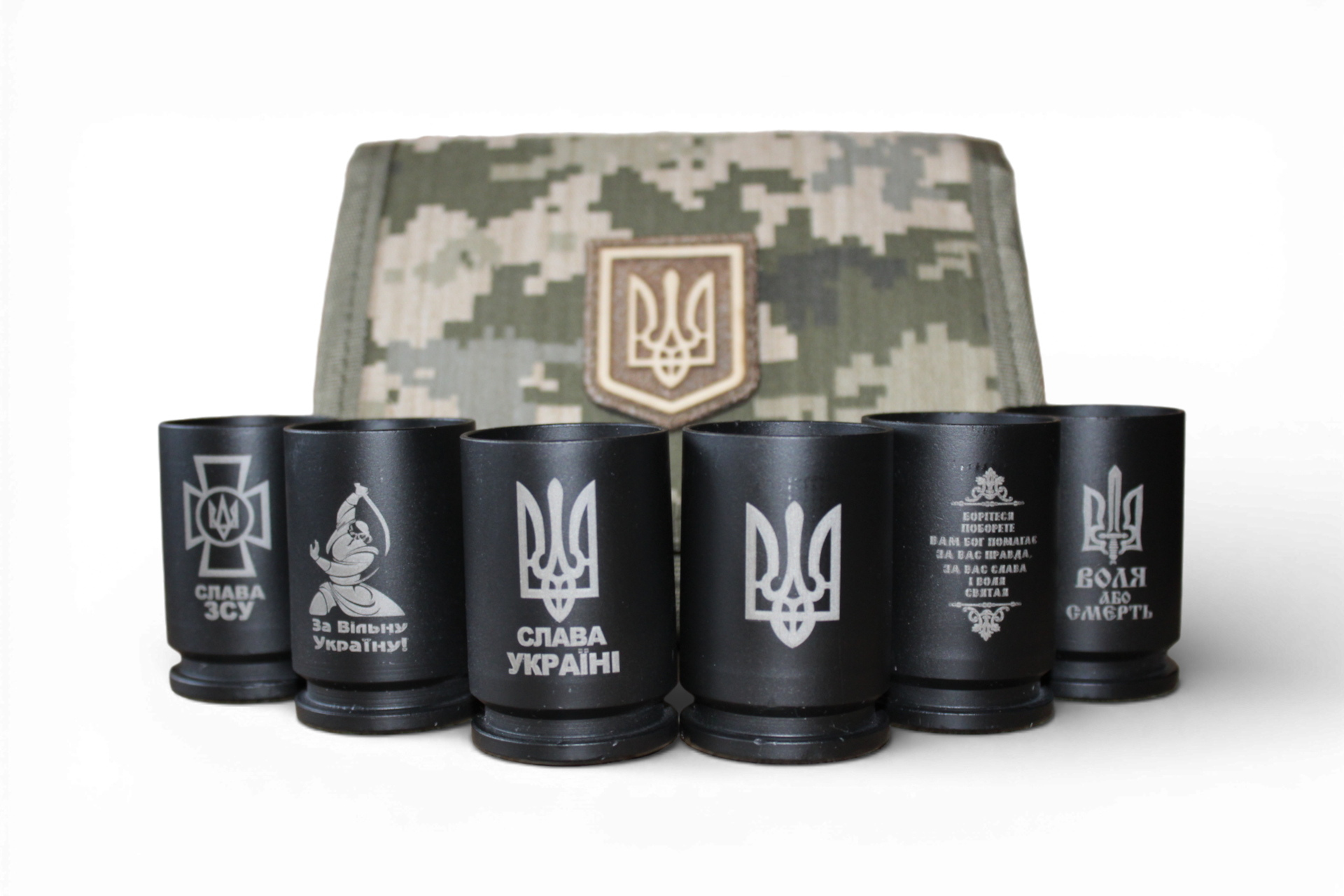 Набор стопок из гильз БМП пушка в подарочном кейсе 6 шт. (20930661)