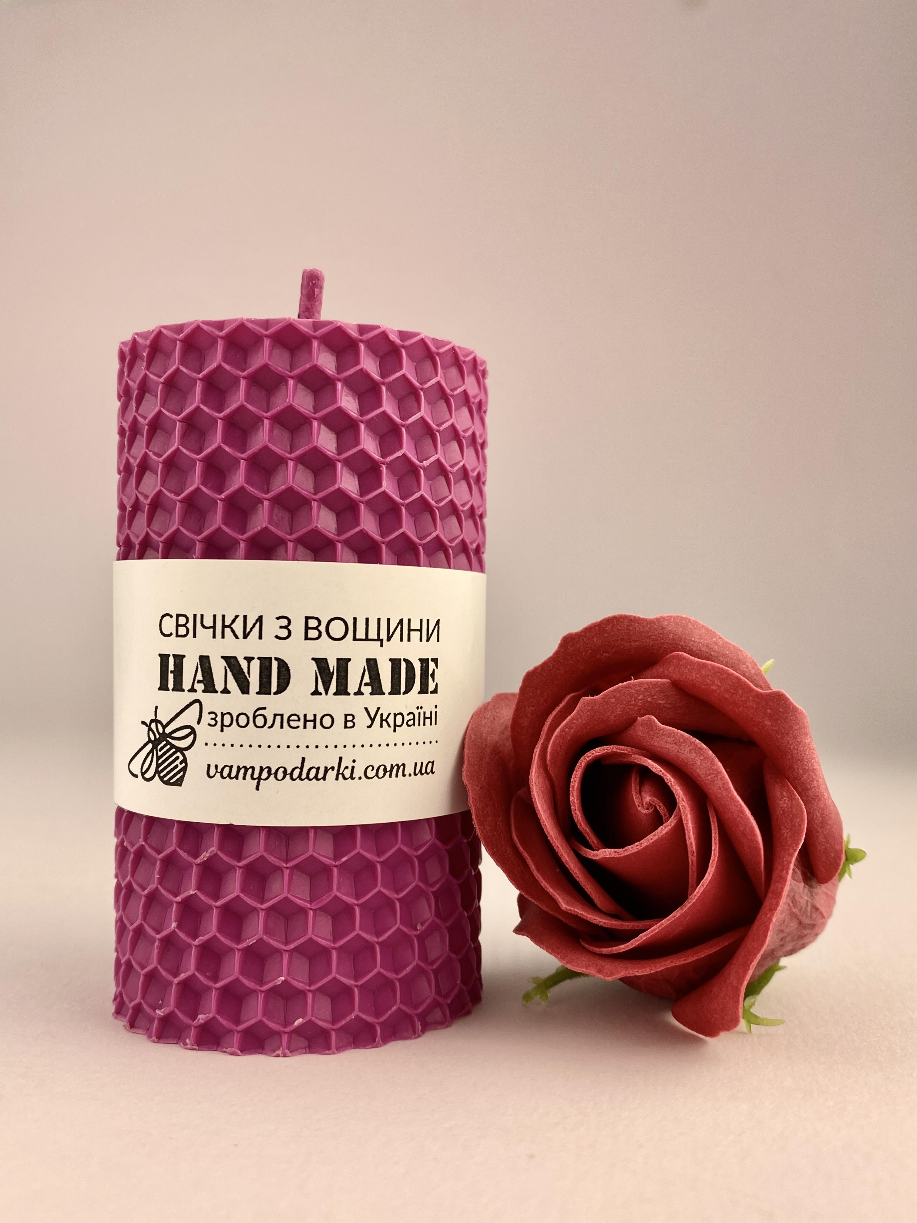 Подарочный набор №44/1 свеча из вощины и роза (10-0309)