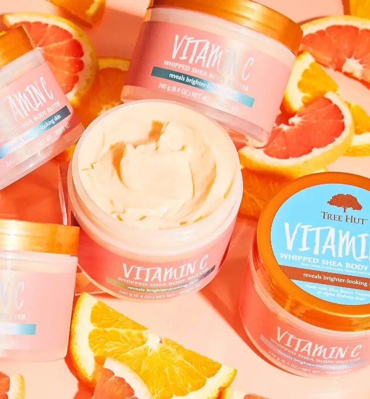 Баттер для тіла вітамін С з цитрусовим ароматом Tree Hut Vitamin C Whipped Body Butter 240 г (Т000377) - фото 3 Баттер для тіла вітамін С з цитрусовим ароматом Tree Hut Vitamin C Whipped Body Butter 240 г (Т000377) - фото 3