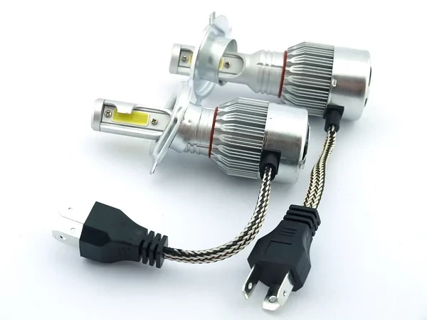 Комплект автомобильных LED ламп C6 H4 2 шт. (5538) - фото 11 Комплект автомобильных LED ламп C6 H4 2 шт. (5538) - фото 11