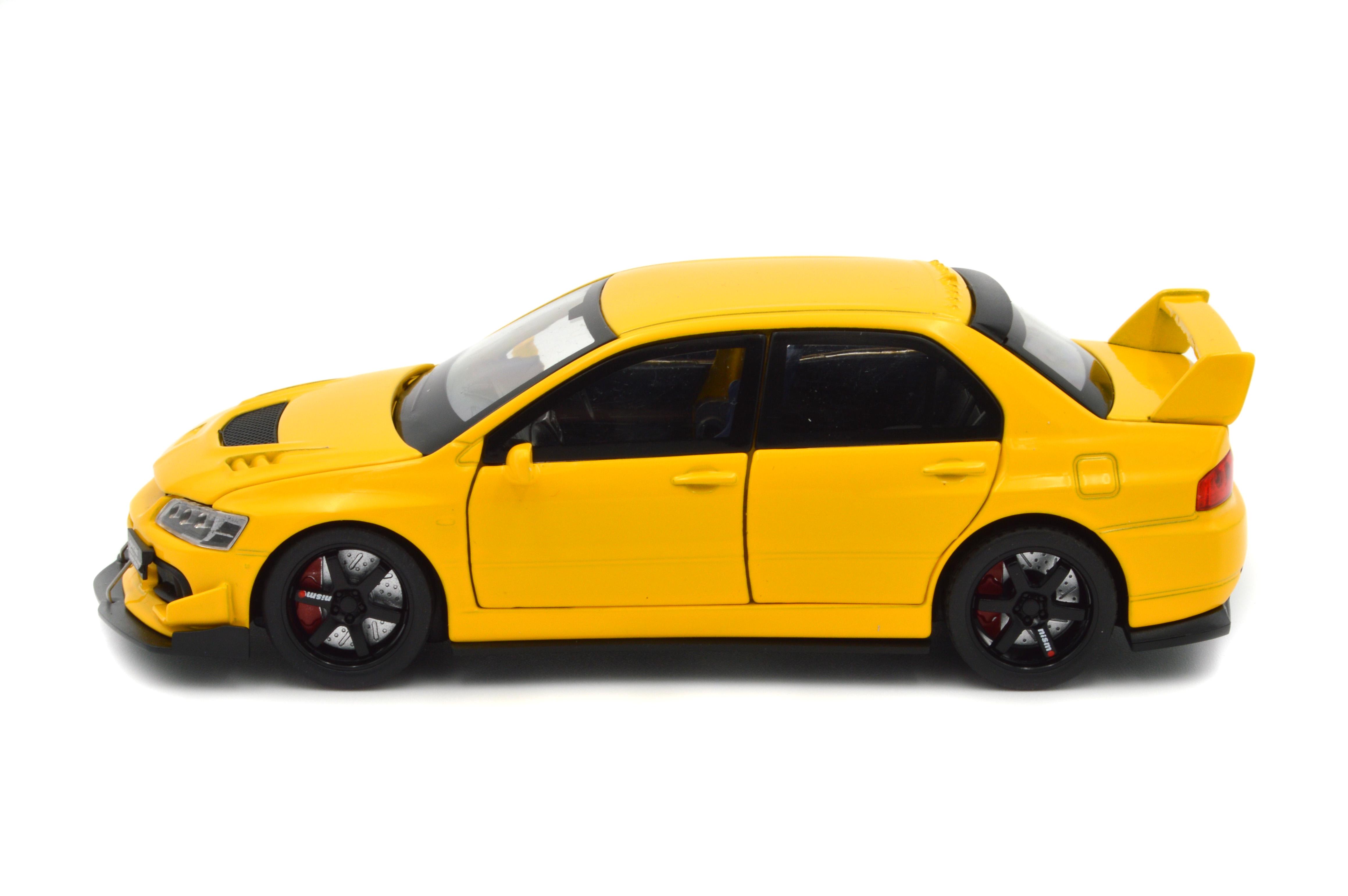 Іграшкова машинка металева Mitsubishi Lancer Evolution X 1:32 світло/звук/інерція/відкриваються двері (20651Y) - фото 2 Іграшкова машинка металева Mitsubishi Lancer Evolution X 1:32 світло/звук/інерція/відкриваються двері (20651Y) - фото 2