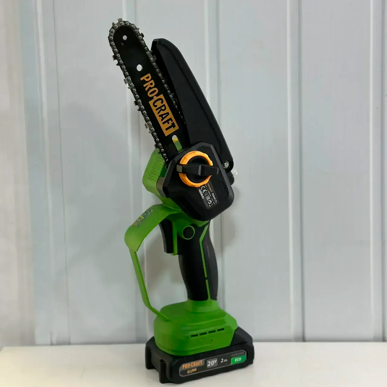 Пила ланцюгова акумуляторна міні ProCraft PKA-44 безщіткова 2 акумулятори/зарядний пристрій/2 шини/2 ланцюги (2789643103) - фото 6 Пила ланцюгова акумуляторна міні ProCraft PKA-44 безщіткова 2 акумулятори/зарядний пристрій/2 шини/2 ланцюги (2789643103) - фото 6