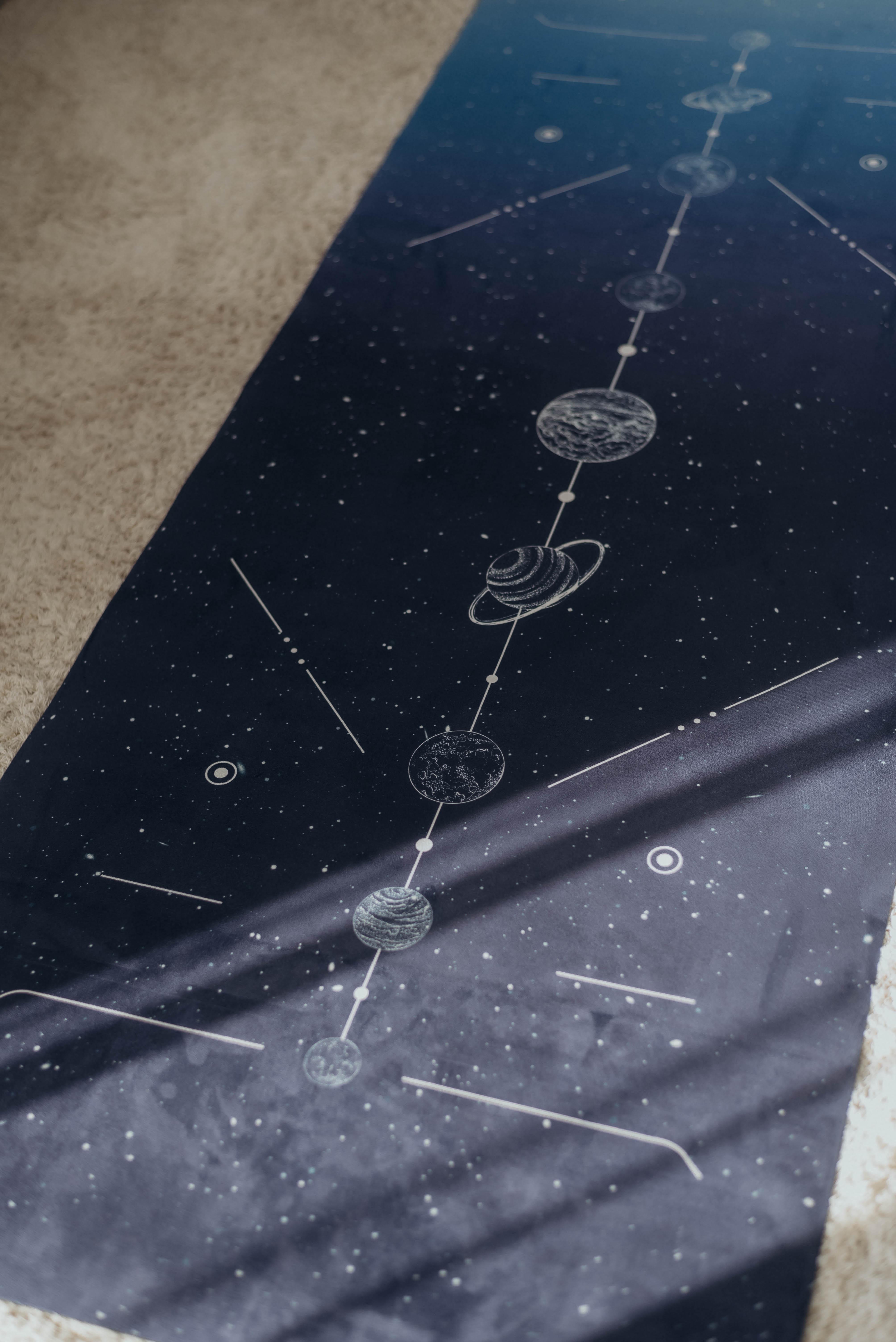 Коврик для йоги и фитнеса Lita Travel Space Energy каучуковый замшевый 183х61х0,15 см (10-24-1) - фото 6 Коврик для йоги и фитнеса Lita Travel Space Energy каучуковый замшевый 183х61х0,15 см (10-24-1) - фото 6