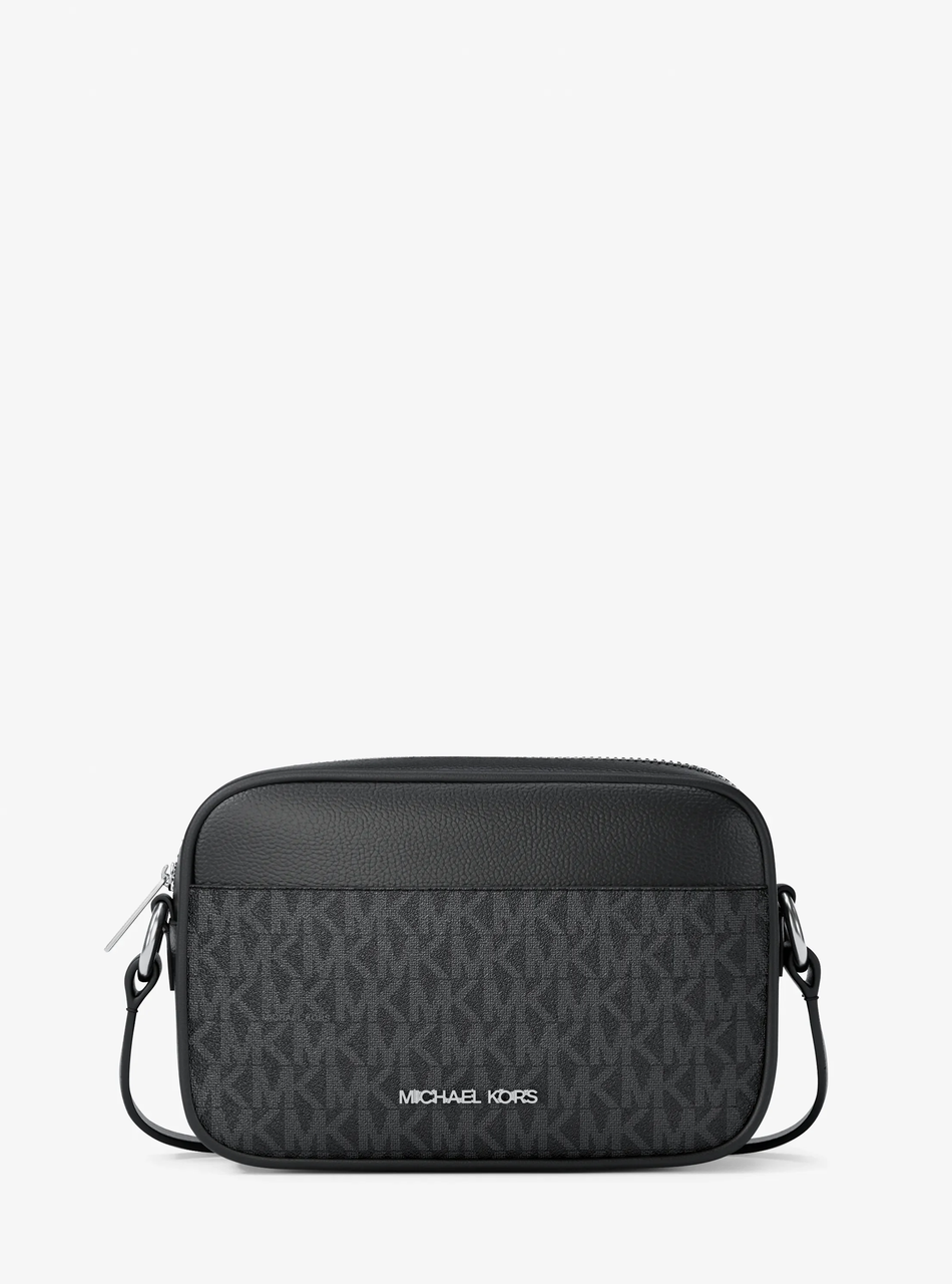 Женская сумка кросс-боди Michael Kors Jet Set Travel Small Signature Logo Camera Crossbody Черный (199125146547) Женская сумка кросс-боди Michael Kors Jet Set Travel Small Signature Logo Camera Crossbody Черный (199125146547)