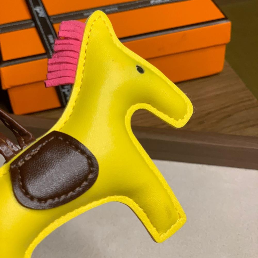 Брелок-підвіска в стилі Hermes Поні на сумку/рюкзак в авто - фото 4