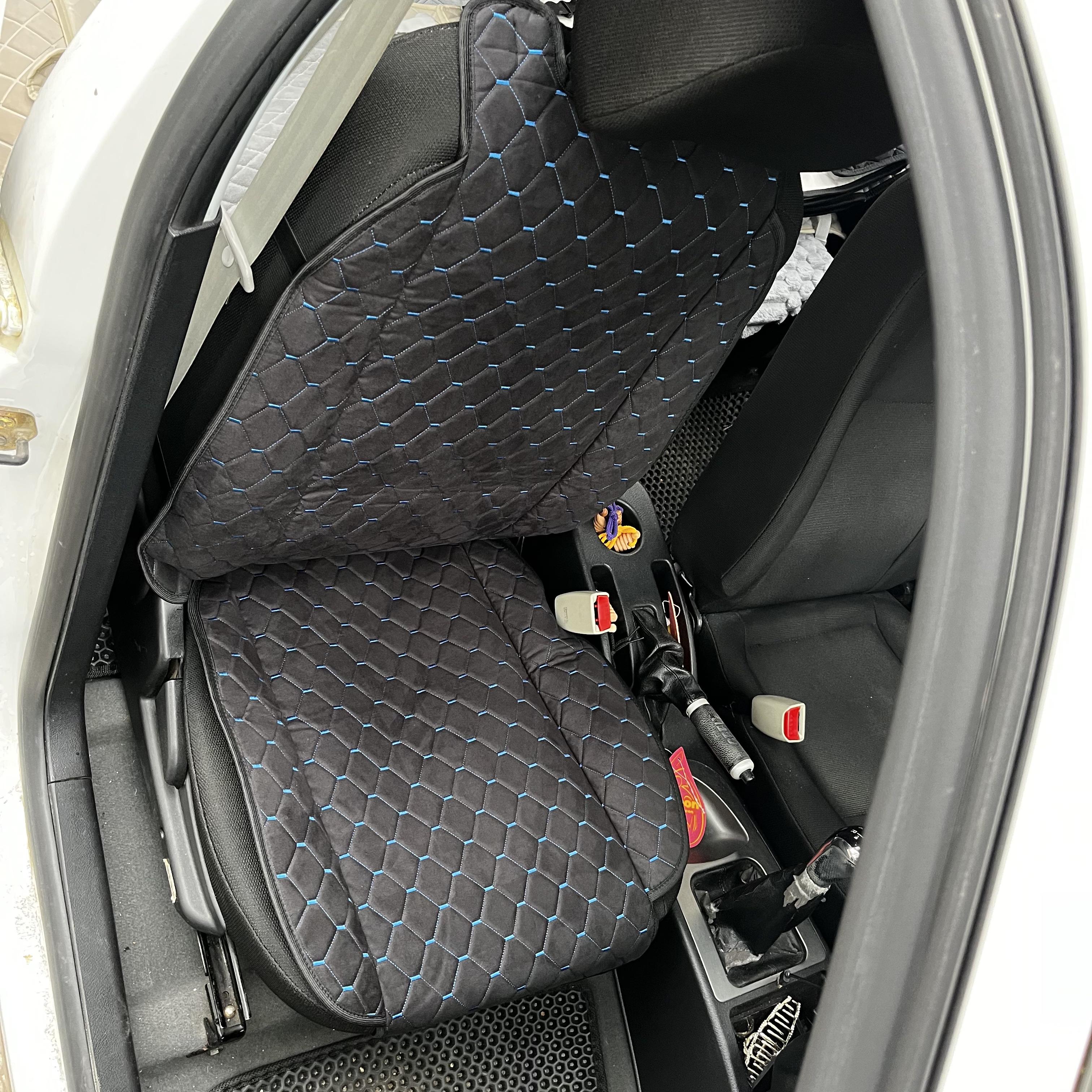 Накидка універсальна на переднє сидіння авто з алькантари 1 шт. Чорний з синім - фото 3 Накидка універсальна на переднє сидіння авто з алькантари 1 шт. Чорний з синім - фото 3