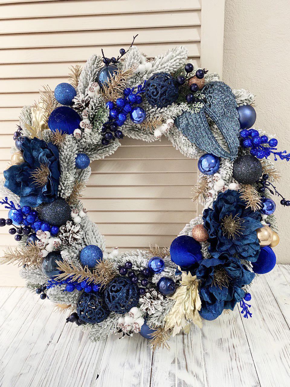 Венок новогодний 50 см Синий/Шампань - фото 1