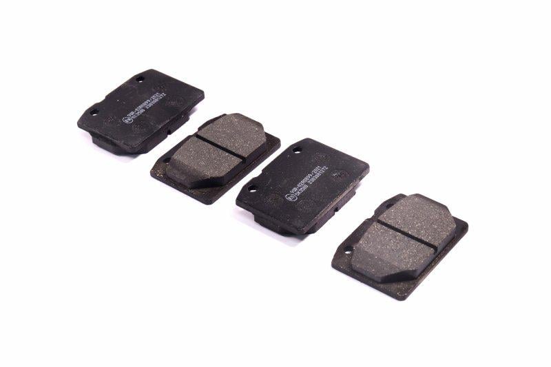 Тормозные колодки дисковые LPR Lada 1200-1600-84 2101-2107 передние (05P127)