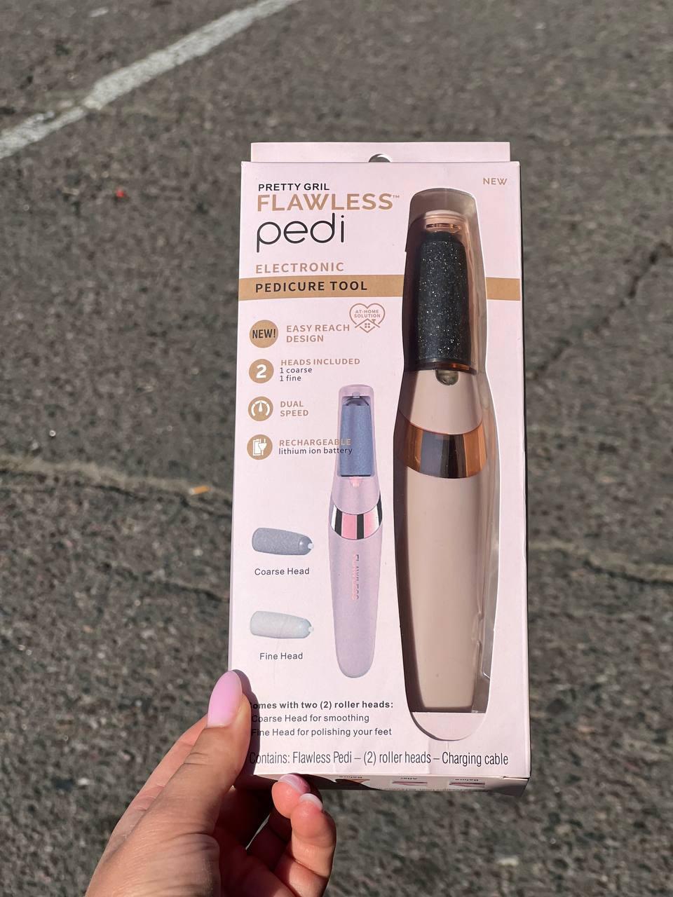 Пилка для ніг електрична Flawless Pedi з двома насадками USB зарядка (2860126416) - фото 8 Пилка для ніг електрична Flawless Pedi з двома насадками USB зарядка (2860126416) - фото 8