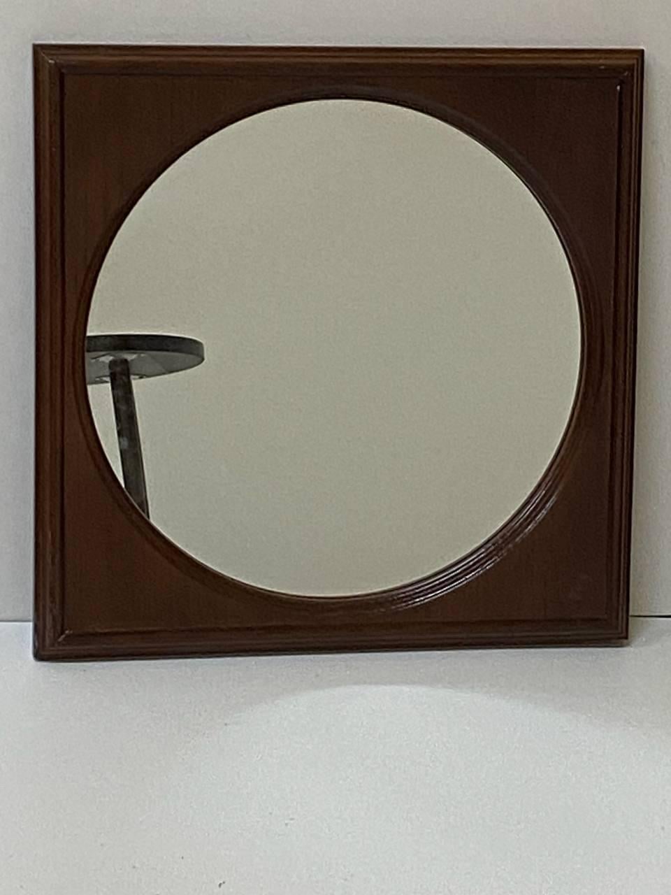 Дзеркало у дерев'яній рамі 510х510 мм Дуб венге (1004-24)