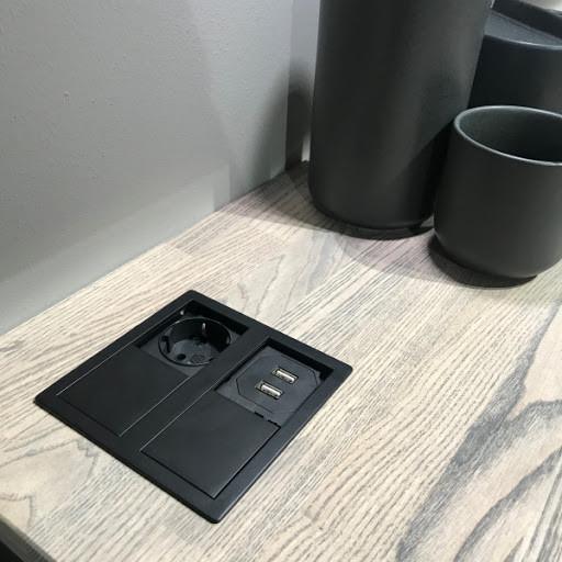 Блок розеточный двойной VersaHIT 2 розетки 110-220В 16A IP54 Черный мат (86222) - фото 7