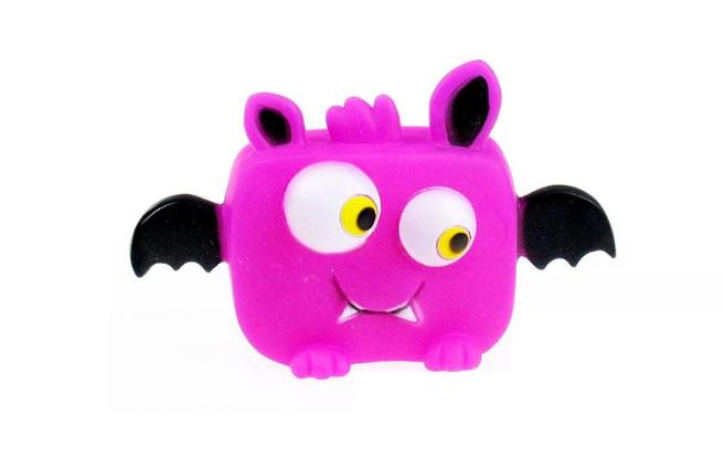 Игрушка для собак Tatrapet Toys Fan виниловая фигурка 7,5-9 см (485.10) Игрушка для собак Tatrapet Toys Fan виниловая фигурка 7,5-9 см (485.10)