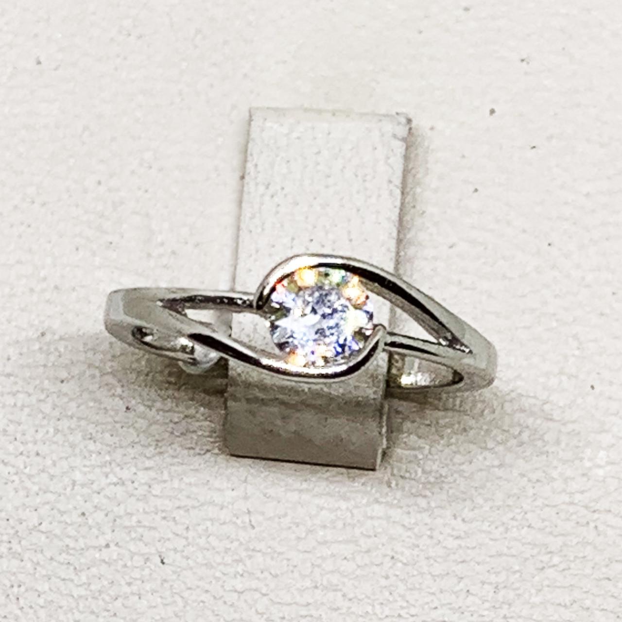 Кольцо серебряное с кубическим цирконием р. 17 2,14 г (1722025412)