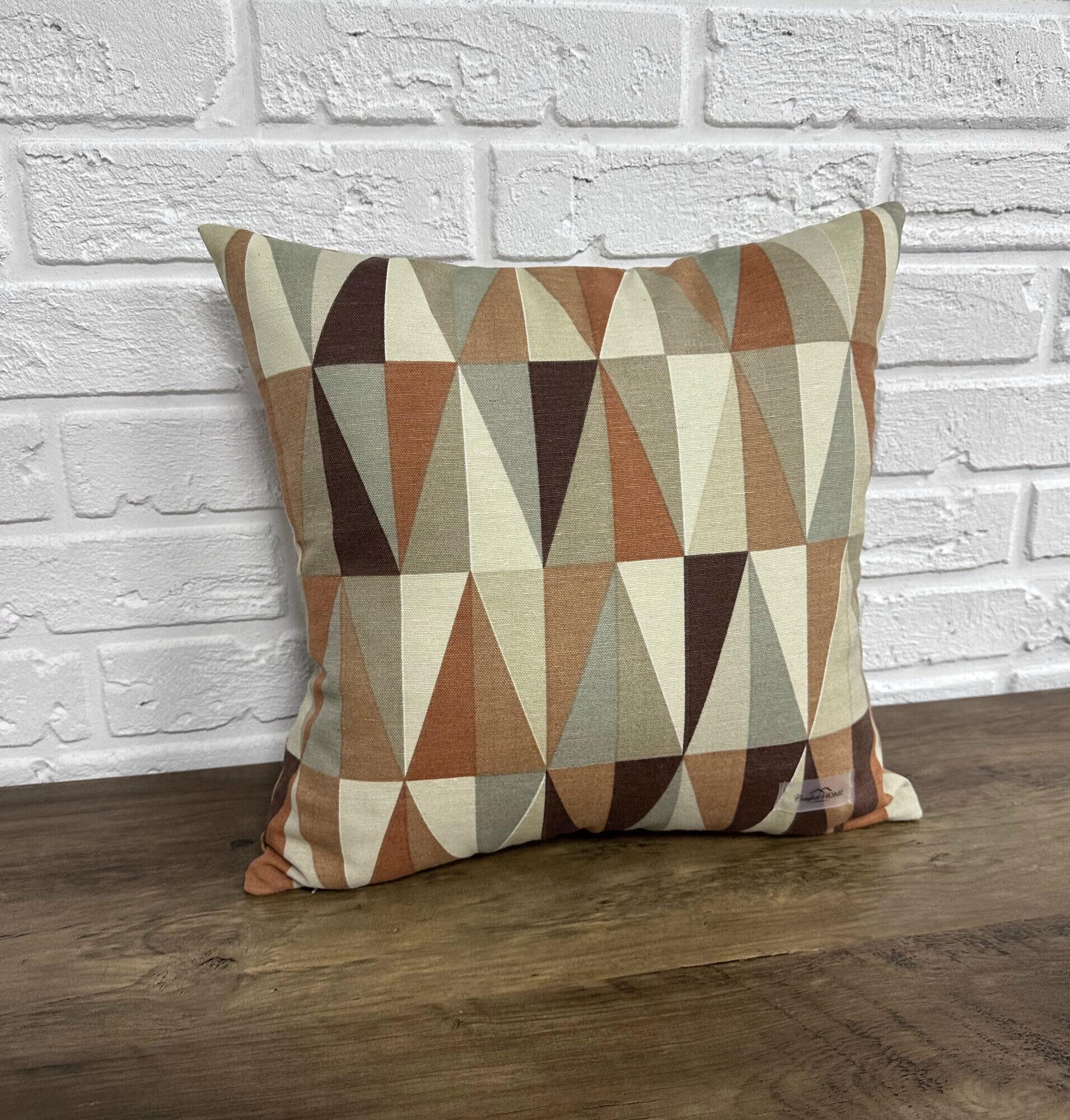 Подушка Comfort Home Triangle 40х40 см