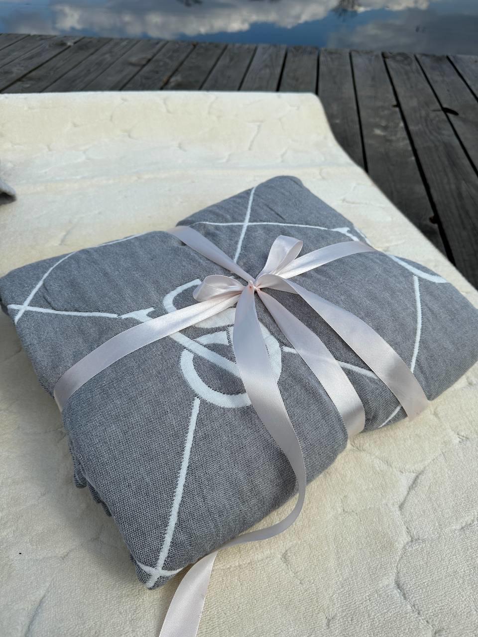 Покрывало на кровать хлопковое Colourful home VS 150х200 см Серый