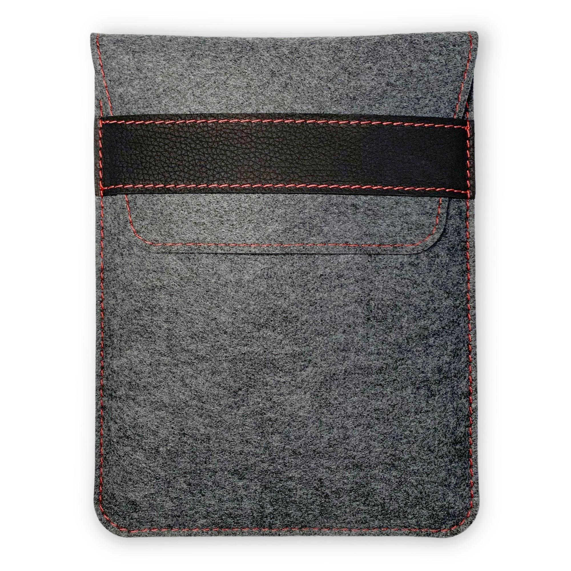 Чехол для ноутбука Universal Macbook 13,3 Empire Leather Craft VL-004V Черный