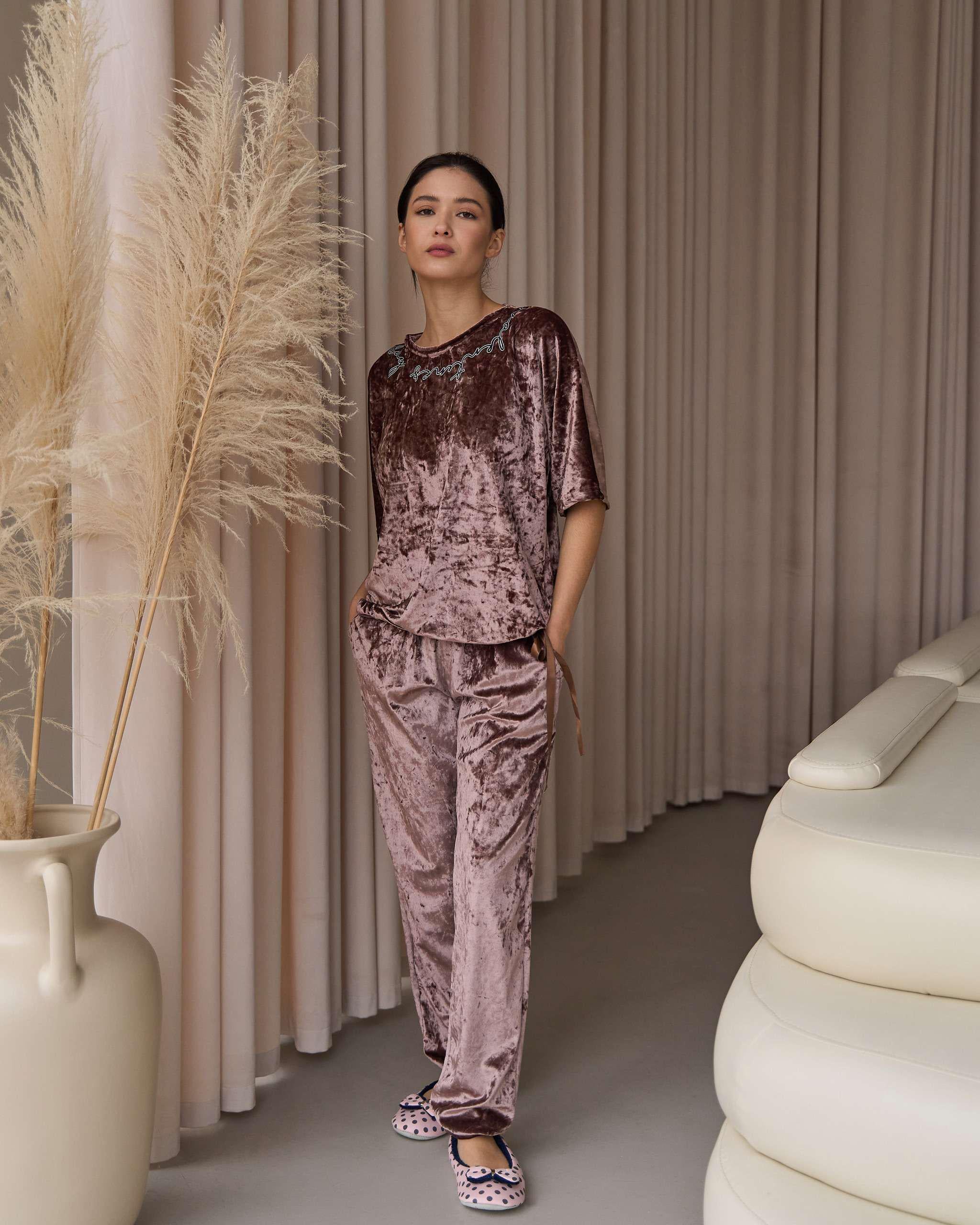 Пижама брюки и футболка на завязке мраморный велюр M Коричневый (87124)