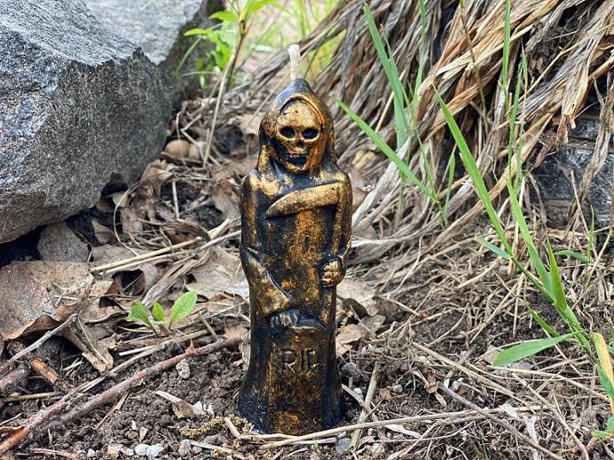 Восковая свеча Смерть 14,7 см Черный/Золотой