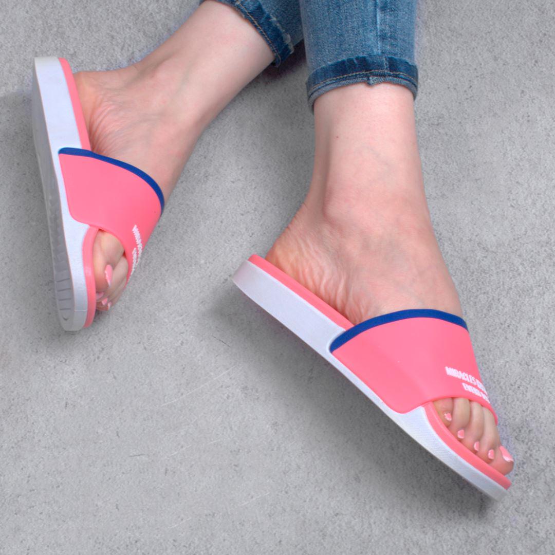 Шлепанцы женские 331984 р. 36 22,5 см