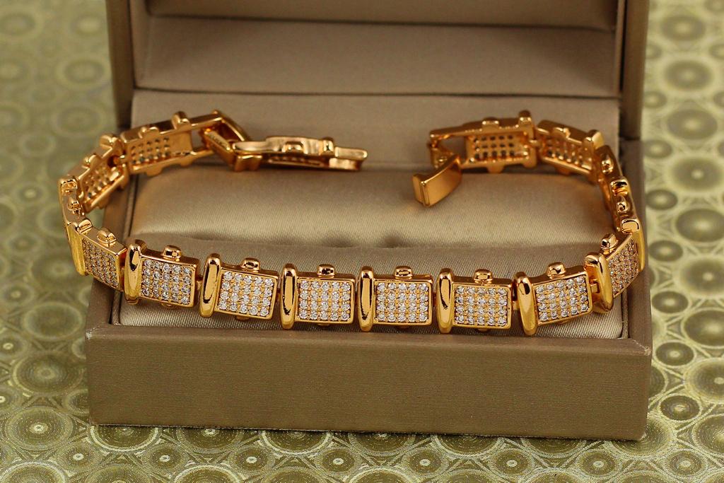Браслет Xuping Jewelry мільйон іскор 19 см 9 мм Золотистий