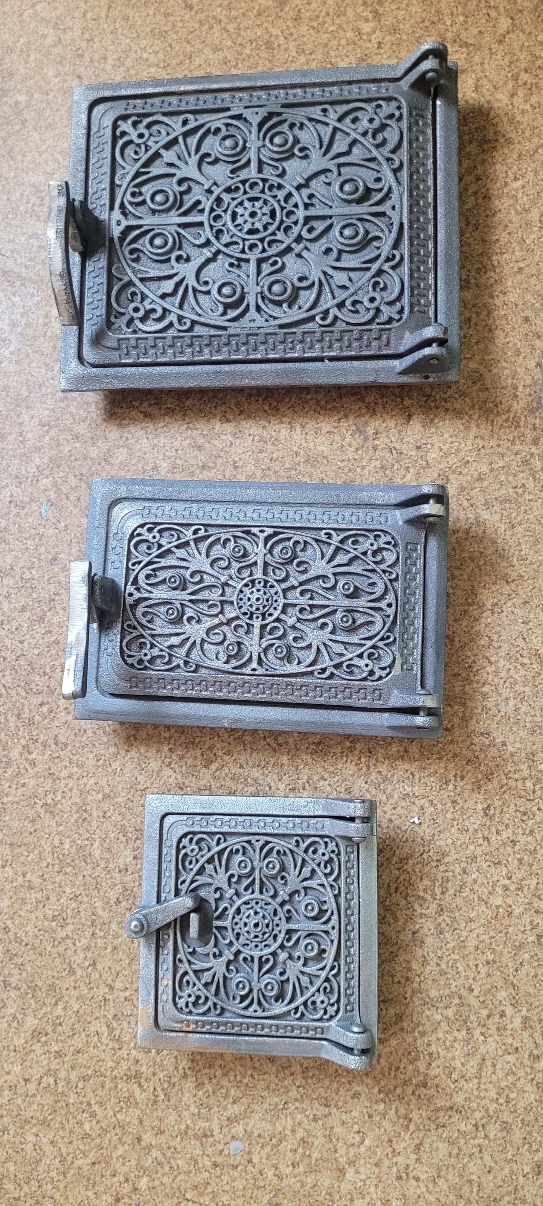 Комплект чугунных дверей Бастилия стандарт 3 шт.